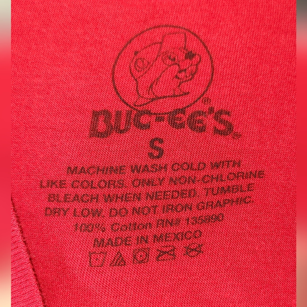 Bucees t-shirt - Picture 2 of 3